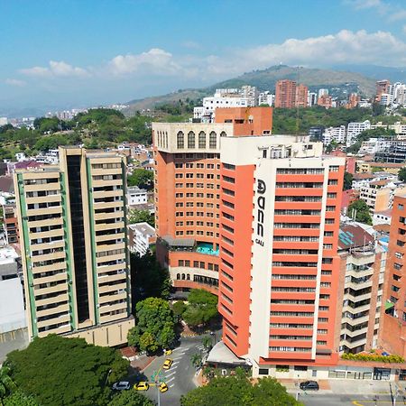 Hotel Dann Cali Esterno foto El Polo residential complex